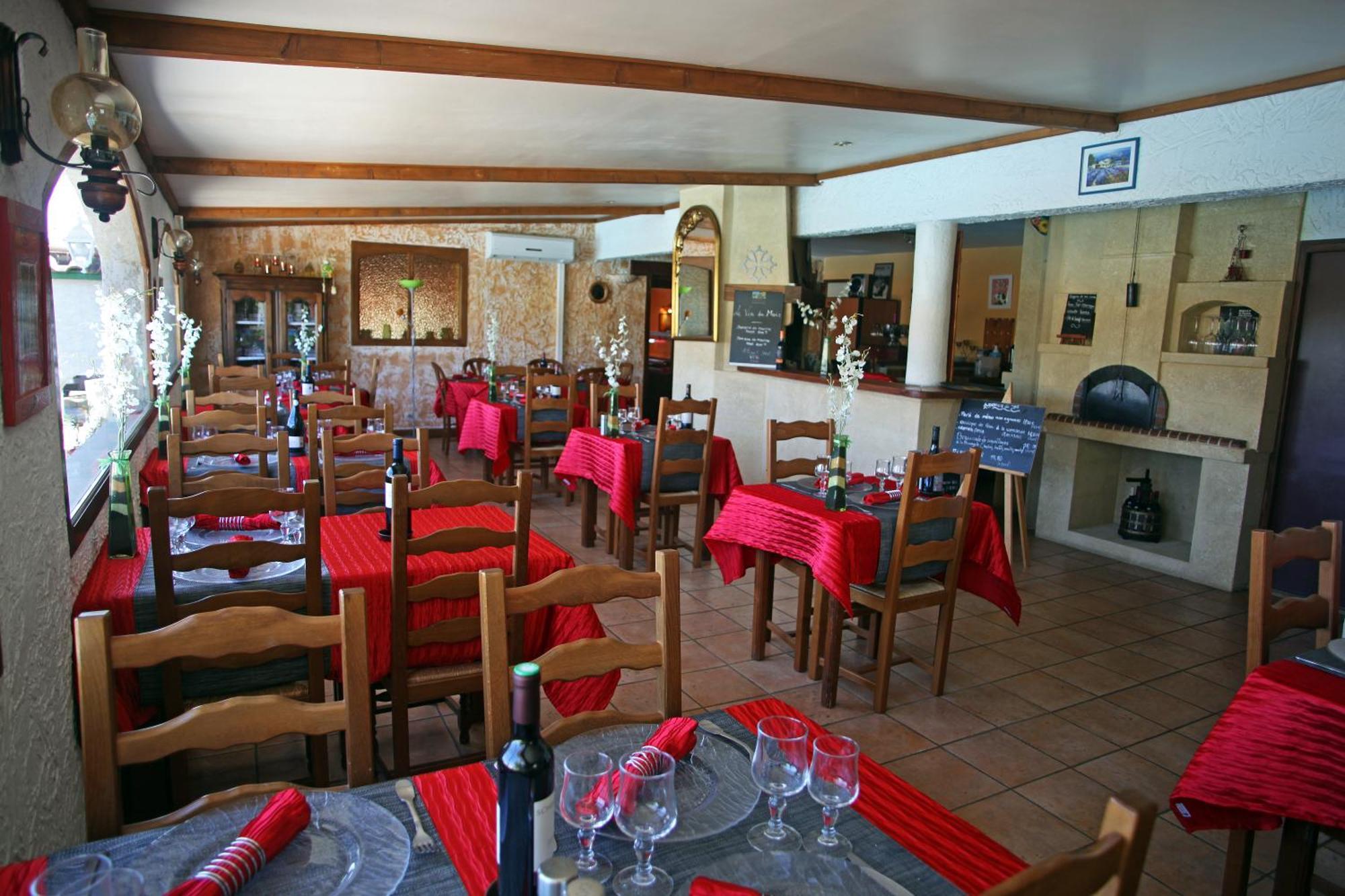 Logis Hotel Le Pressoir Saint-Chinian Ngoại thất bức ảnh